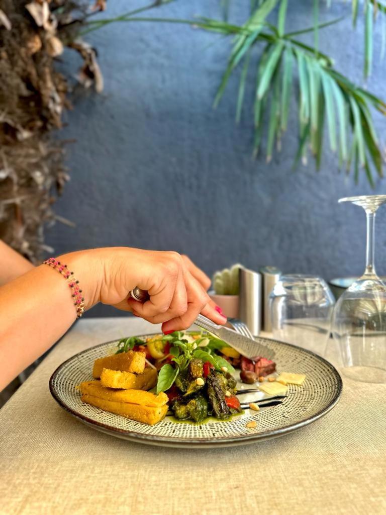 Logis Hotel La Feniere La Bouilladisse Zewnętrze zdjęcie