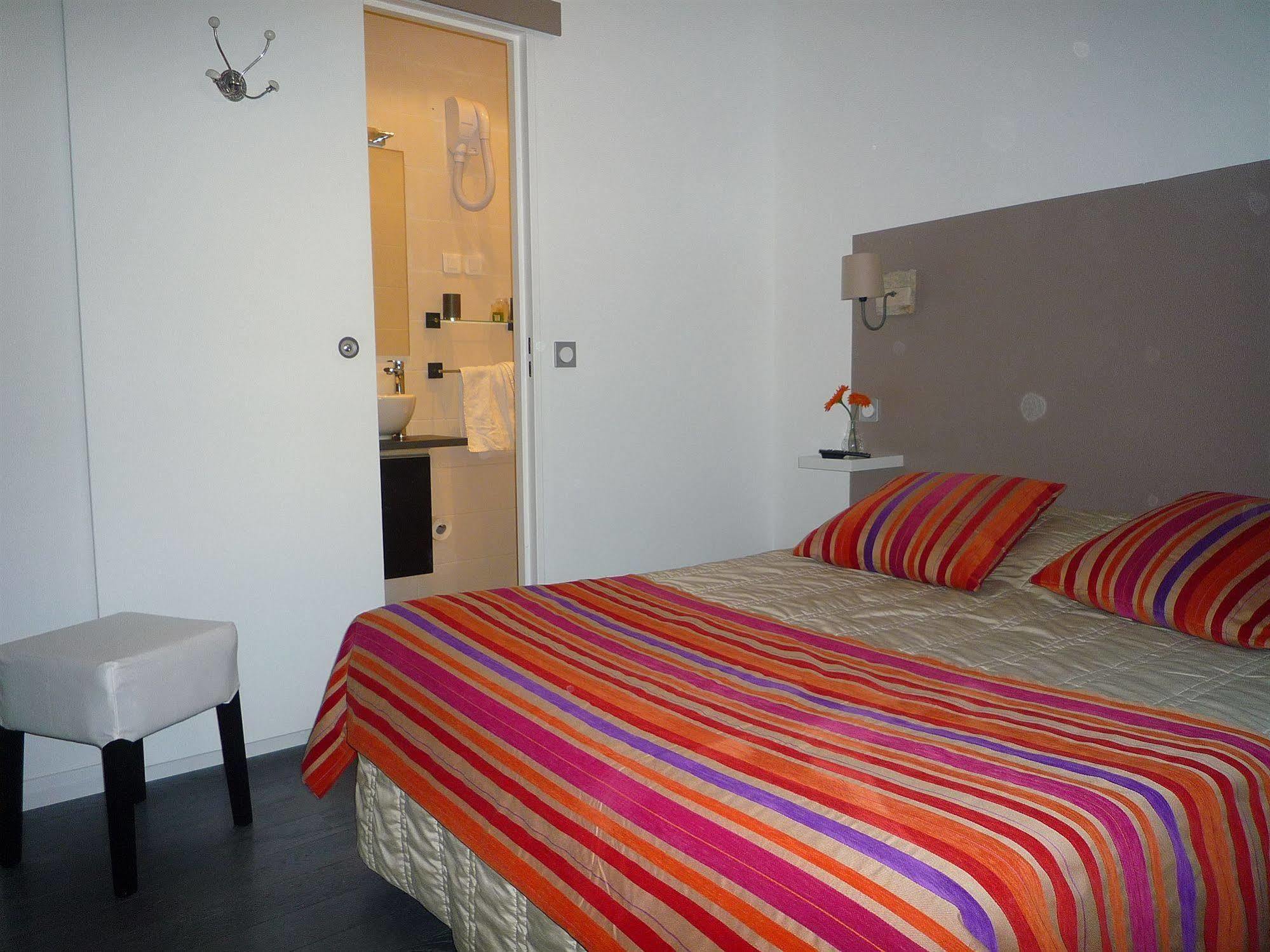 Logis Hotel La Feniere La Bouilladisse Zewnętrze zdjęcie